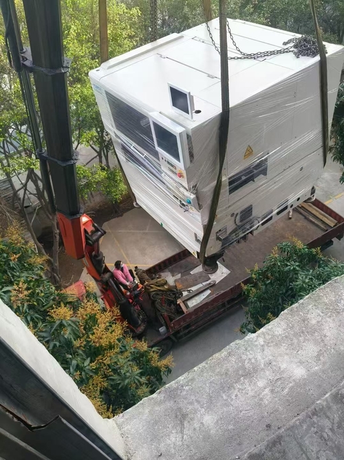 Latest company case about Successful Delivery and Installation of JUKI SMT Placement Machines for Customer Mr. Li